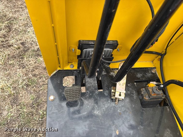 image for item DZ4376 SDLanch SDLD25 track carrier