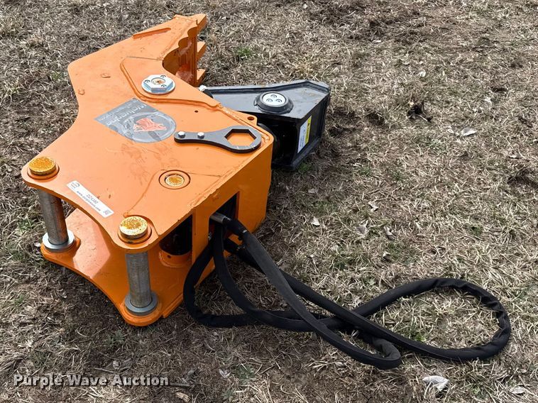 image for item DZ4380 Wolverine demolition grapple