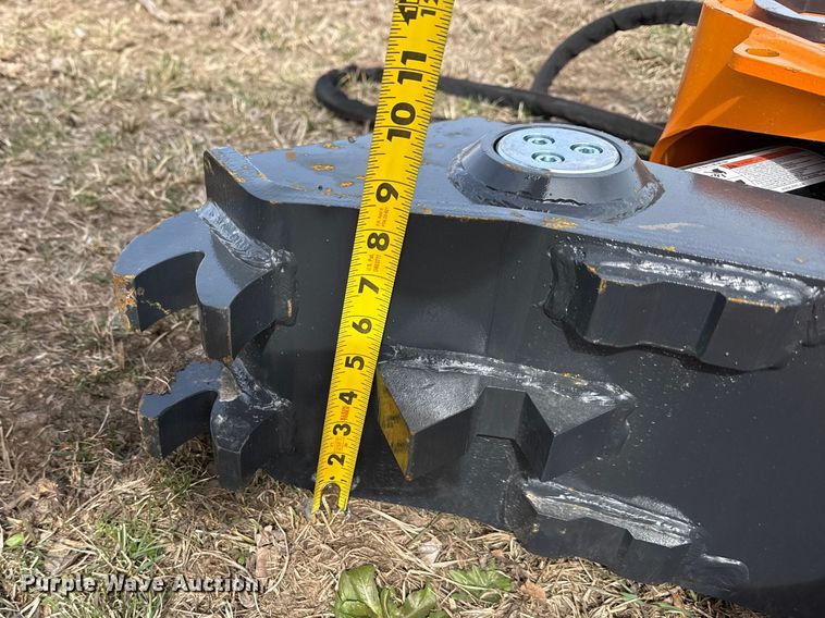 image for item DZ4380 Wolverine demolition grapple