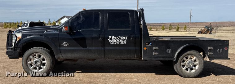 image for item DZ4990 2012 Ford F350 Super Duty Crew Cab flatbed pickup truck