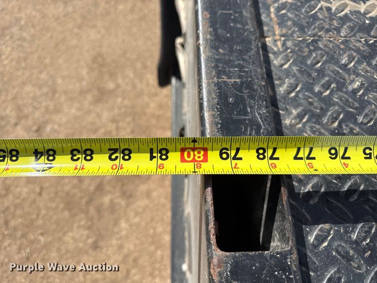 image for item DZ4990 2012 Ford F350 Super Duty Crew Cab flatbed pickup truck