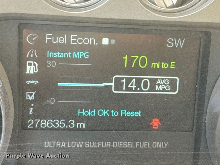 image for item DZ4990 2012 Ford F350 Super Duty Crew Cab flatbed pickup truck