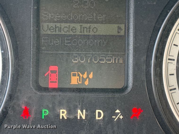 image for item DZ4991 2013 RAM 3500 Crew Cab flatbed pickup truck