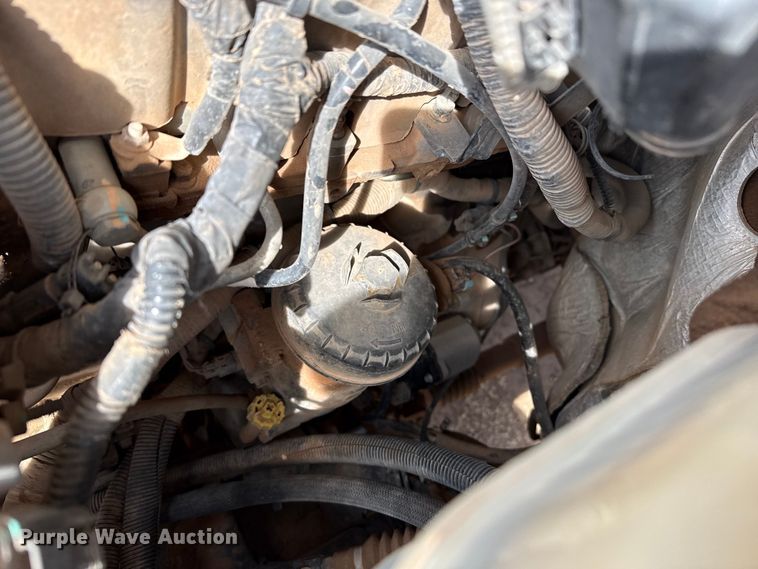 image for item DZ4991 2013 RAM 3500 Crew Cab flatbed pickup truck