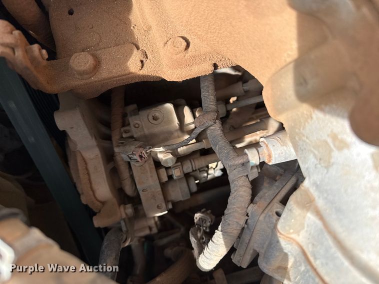 image for item DZ4991 2013 RAM 3500 Crew Cab flatbed pickup truck