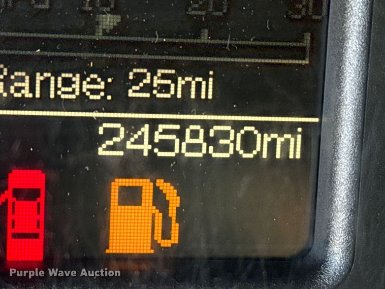 image for item DZ4992 2016 RAM 3500 Crew Cab flatbed pickup truck