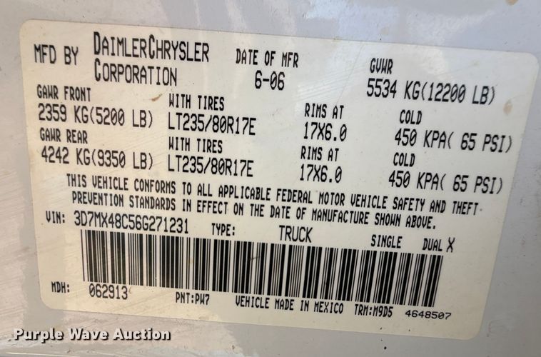 image for item DZ4993 2006 Dodge Ram 3500 Crew Cab flatbed pickup truck