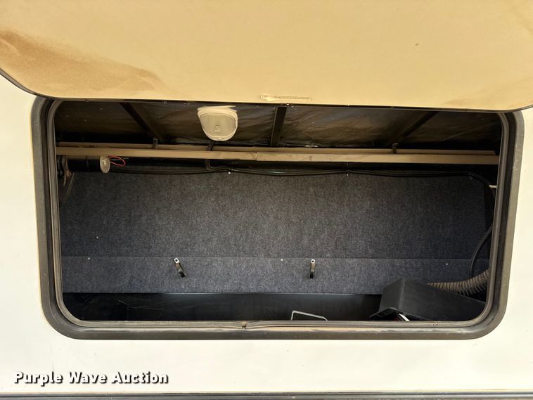 image for item DZ4994 2017 Heartland Prowler P293 camper