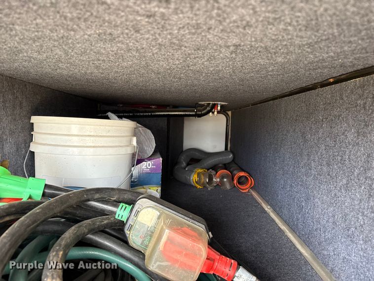 image for item DZ4994 2017 Heartland Prowler P293 camper