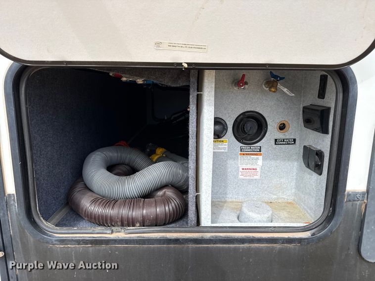 image for item DZ4994 2017 Heartland Prowler P293 camper