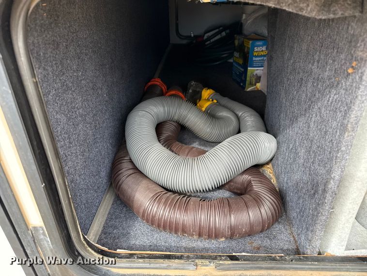 image for item DZ4994 2017 Heartland Prowler P293 camper