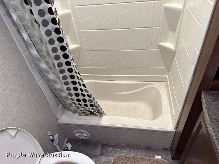 image for item DZ4994 2017 Heartland Prowler P293 camper