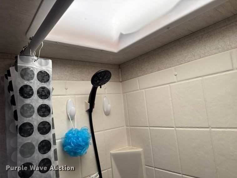 image for item DZ4994 2017 Heartland Prowler P293 camper