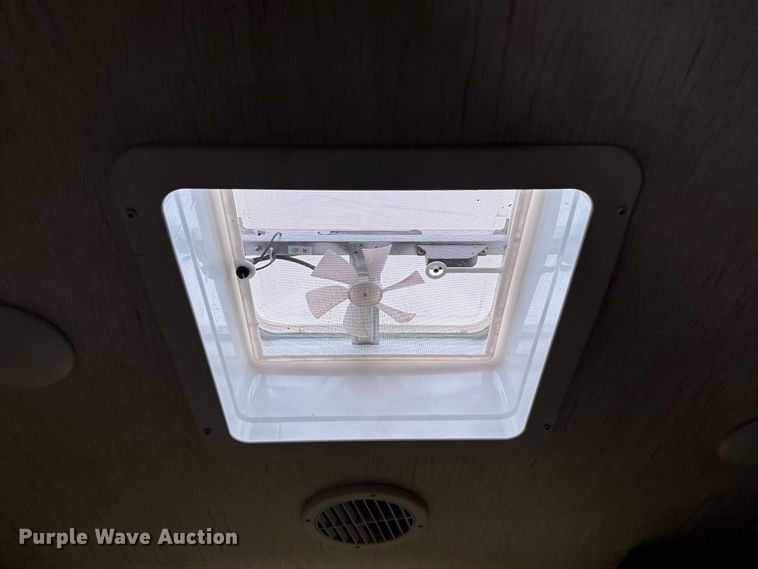 image for item DZ4994 2017 Heartland Prowler P293 camper