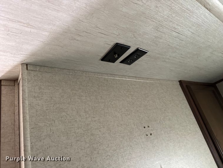 image for item DZ4994 2017 Heartland Prowler P293 camper