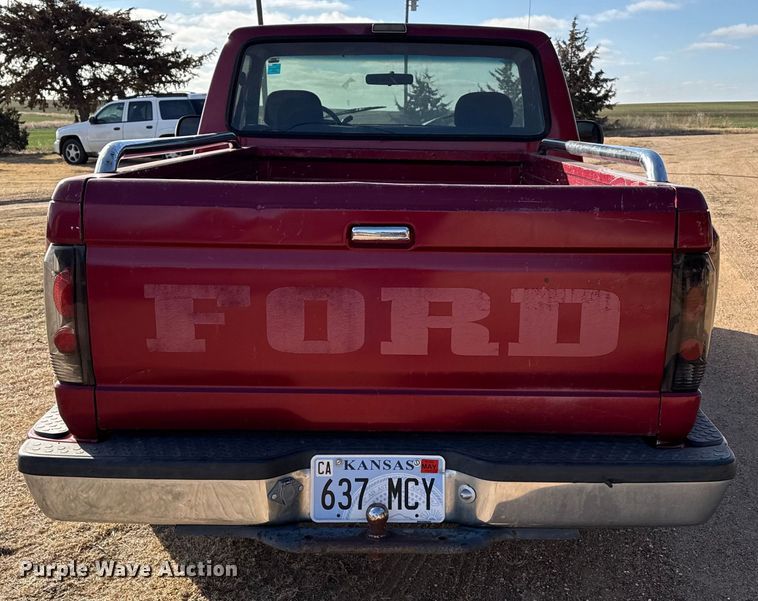 image for item DZ4998 1992 Ford F150 Flare Side pickup truck