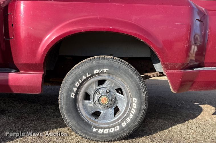 image for item DZ4998 1992 Ford F150 Flare Side pickup truck