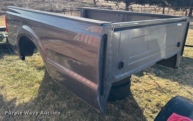 image for item DZ5001 Ford pickup bed
