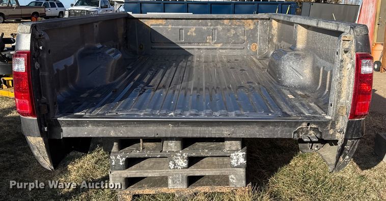 image for item DZ5001 Ford pickup bed