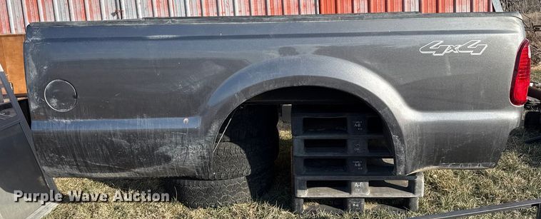 image for item DZ5001 Ford pickup bed