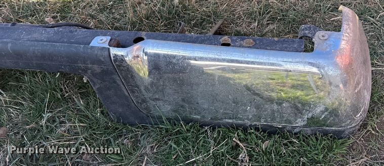 image for item DZ5001 Ford pickup bed
