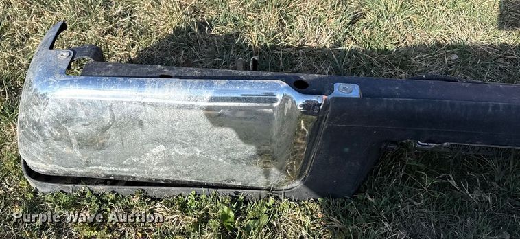 image for item DZ5001 Ford pickup bed