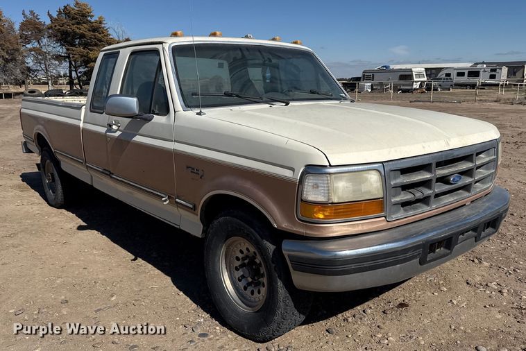 image for item DZ5011 1994 Ford F250 Ext. Cab pickup truck