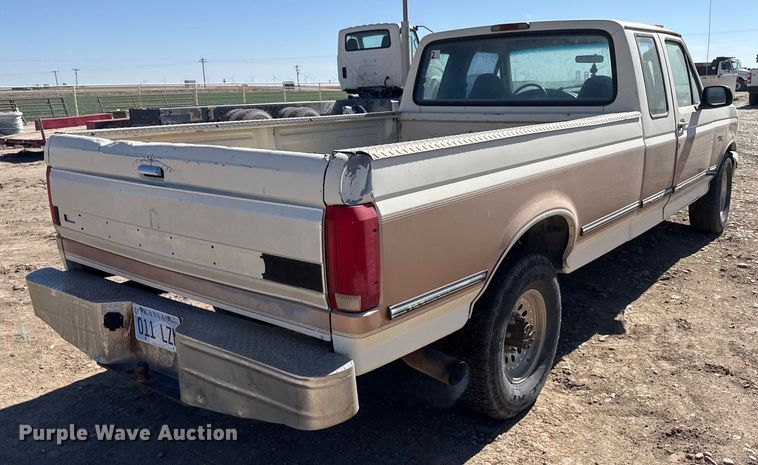 image for item DZ5011 1994 Ford F250 Ext. Cab pickup truck