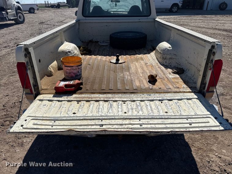 image for item DZ5011 1994 Ford F250 Ext. Cab pickup truck
