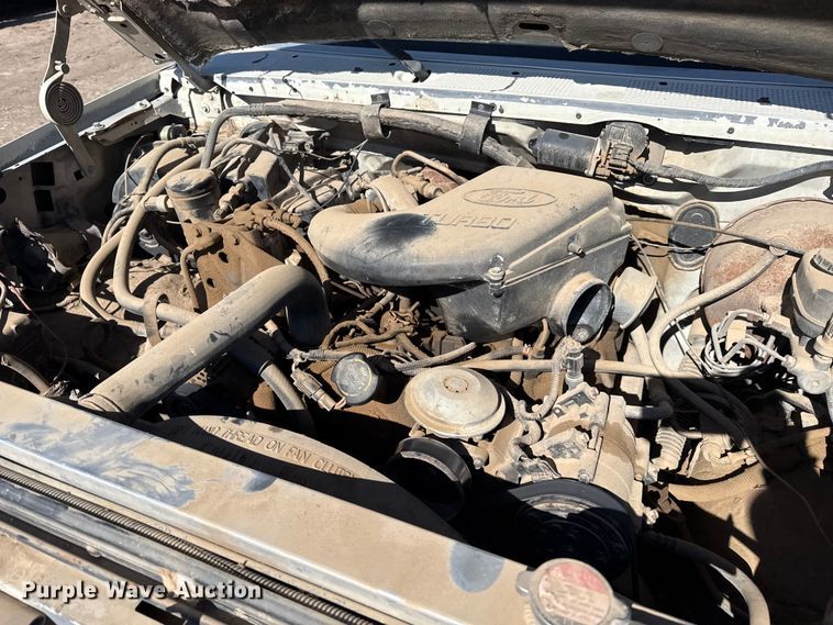 image for item DZ5011 1994 Ford F250 Ext. Cab pickup truck