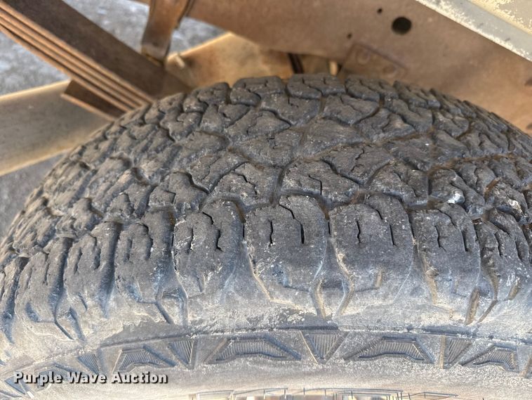 image for item DZ5011 1994 Ford F250 Ext. Cab pickup truck