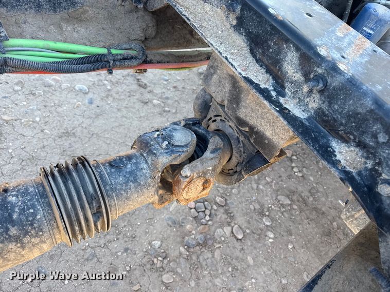 image for item DZ5012 2023 International HX620 truck cab and chassis