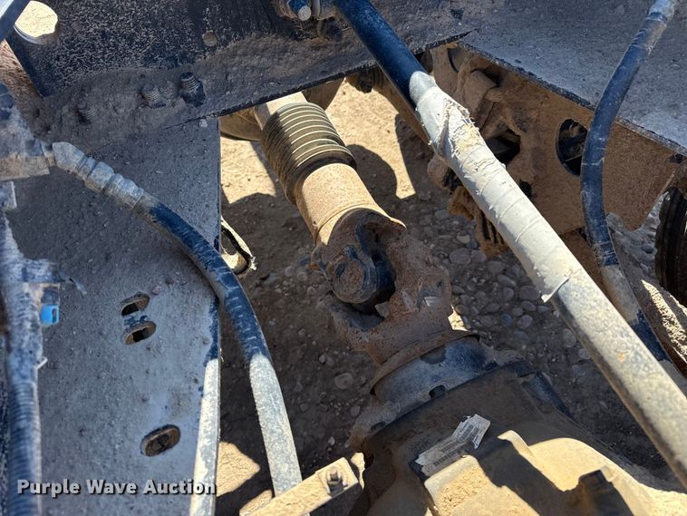 image for item DZ5012 2023 International HX620 truck cab and chassis