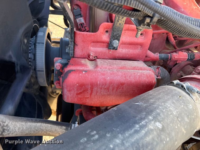 image for item DZ5012 2023 International HX620 truck cab and chassis