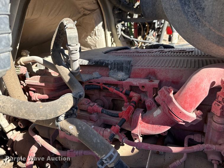 image for item DZ5012 2023 International HX620 truck cab and chassis