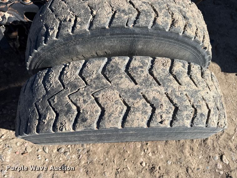 image for item DZ5012 2023 International HX620 truck cab and chassis