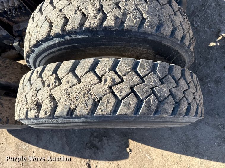 image for item DZ5012 2023 International HX620 truck cab and chassis