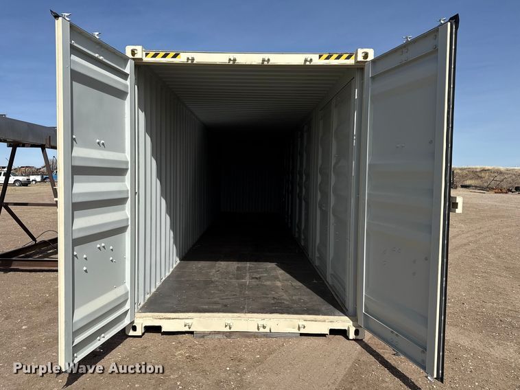 image for item DZ5030 Shipping container