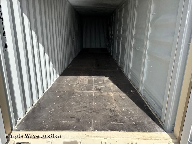 image for item DZ5030 Shipping container