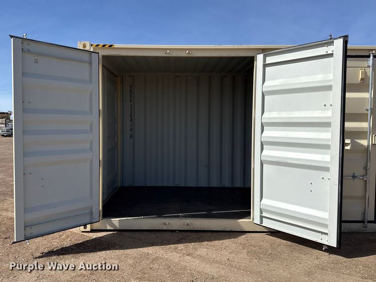 image for item DZ5030 Shipping container