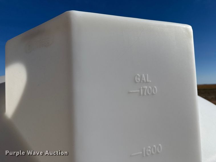 image for item DZ5113 Poly tank