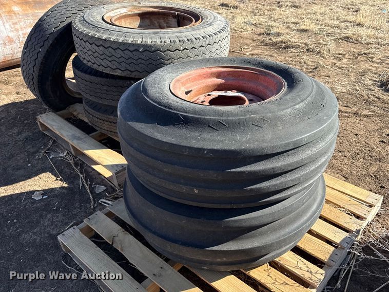 image for item DZ5115 (2) tractor wheels and tires