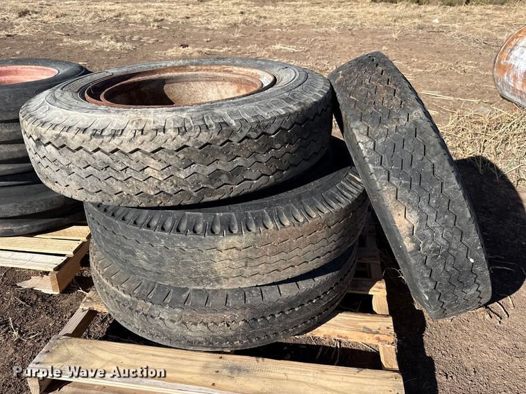 image for item DZ5116 (4) wheels and tires