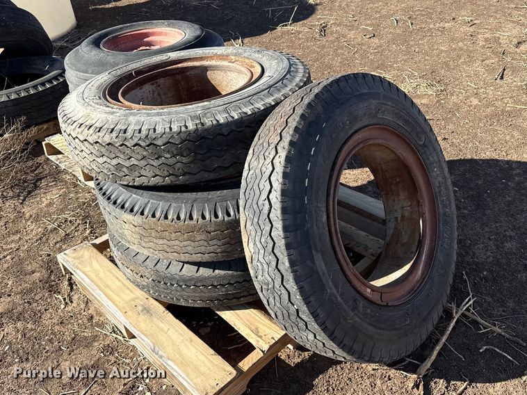 image for item DZ5116 (4) wheels and tires