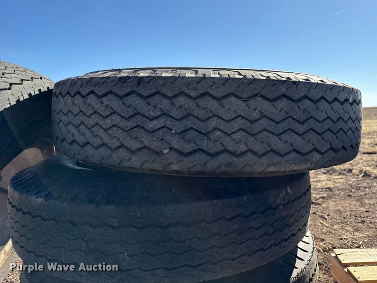 image for item DZ5116 (4) wheels and tires