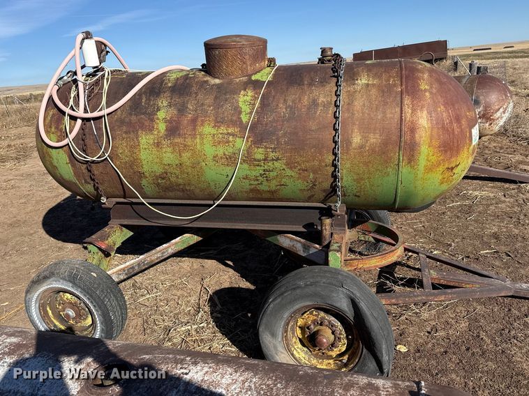 image for item DZ5118 Tank trailer