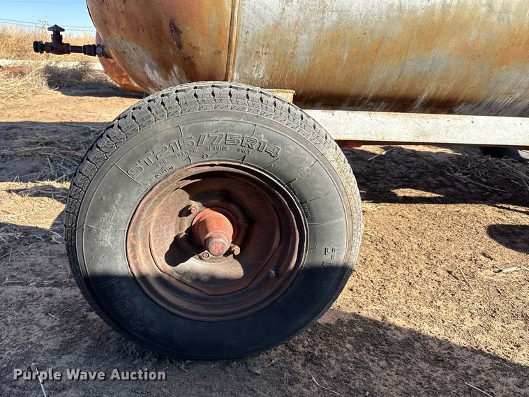 image for item DZ5119 Tank trailer