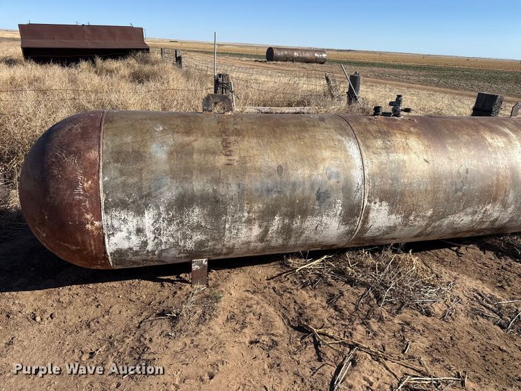 image for item DZ5120 Fuel tank