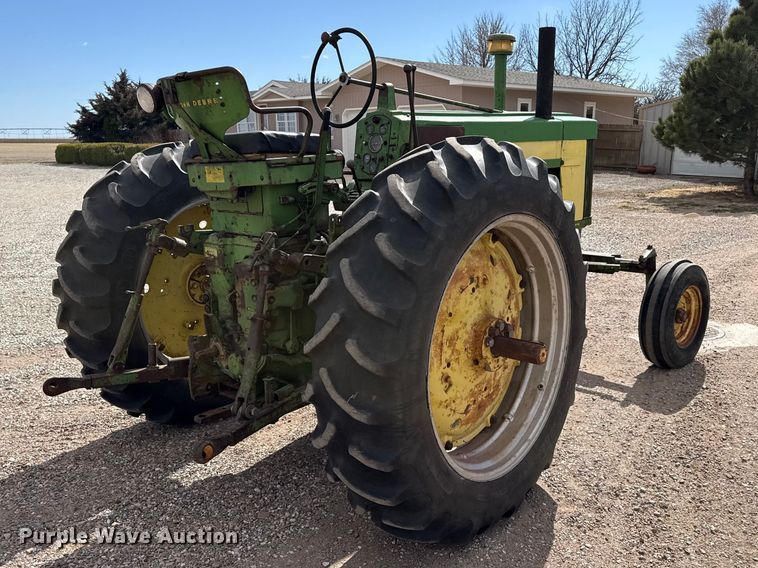 image for item DZ5123 1957 John Deere 720 tractor