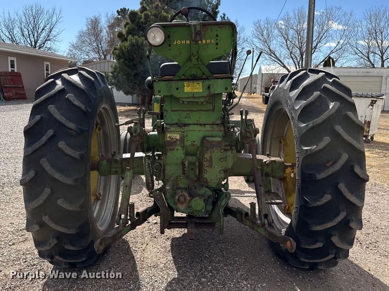 image for item DZ5123 1957 John Deere 720 tractor